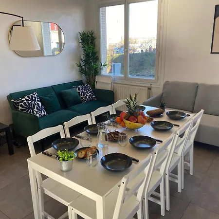 Apartment Bngo L La Pause Urbaine L 3 Chambres, 10 Personnes *